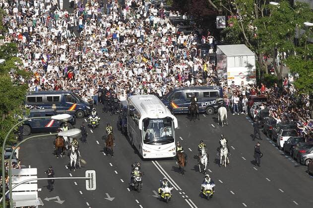 Real Madrid s team bus before Champions League 2016 2017 Semi-finals 1st leg match. May 2,2017.  (2017050211)