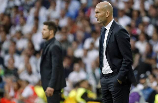 Madrid, Spain 02.04.2017, UEFA Champions League - 2016 17 Season, Halbfinale, Real Madrid - Atletico Madrid, coach Zidenine Zidane (Real Madrid) und coach Cholo Simeone (Atletico) ( DeFodi523