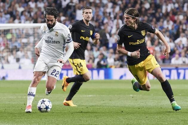 May 2, 2017 - Madrid, Spain - Isco (midfielder; Real Madrid) watched the Champions League, semifinal match between Real Madrid and Atletico de Madrid at Santiago Bernabeu Stadium on May 2, 2017 in Madrid, Spain Spanish Royals attends Real Madrid and Atletico de Madrid Champions League  - ZUMAg15_ 20170502_zaf_g15_089 Copyright: xJackxAbuinx