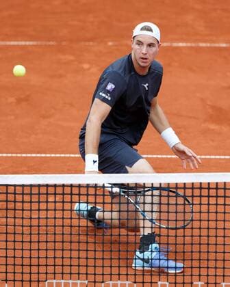 JAN-LENNARD STRUFF (GER) Tennis - BMW Open2017 - ATP Tennis Herren - MTTC Iphitos - Munich - - Germany - 3 May 2017. Juergen Hasenkopf