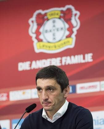 Trainer Tayfun KORKUT (LEV) bei der Pressekonferenz. Fussball 1. Bundesliga, 31. Spieltag, Bayer 04 Leverkusen (LEV) - FC Schalke 04 (GE) 1:4, am 28.04.2017 in Leverkusen Deutschland. Â