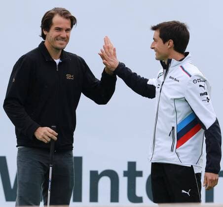 Showspiel Golf und Tennis. Hier jubeln die Sieger DTM-Fahrer Bruno Spengler, Tommy Haas Tennis BMW Open 2017 München 04.05.2017