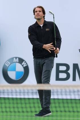 Showspiel Golf und Tennis. Hier spielt Tommy Haas Golf Tennis BMW Open 2017 München 04.05.2017