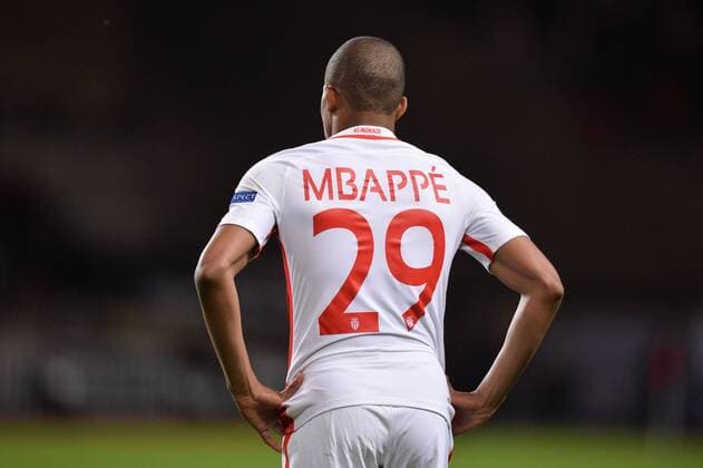 Fußball, CL, AS Monaco - Juventus Turin 29 KYLIAN MBAPPE (mon) FOOTBALL : Monaco vs Juventus - Ligue des Champions - 1 2 Finale - 03 05 2017 AnthonyBIBARD FEP Panoramic 