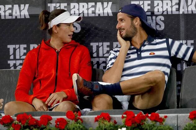 Spanish tennis players Garbine Muguruza (L) and Feliciano Lopez (R) chat during the Mutua Charity Tie Break Tens against gender violence at the Magic Box in Madrid, Spain, 04 May 2017. MUTUA CHARITY TIE BREAK TENS !ACHTUNG: NUR REDAKTIONELLE NUTZUNG!  Copyright: xJuanJoxMartínx MAD001 20170504-636295356915198826