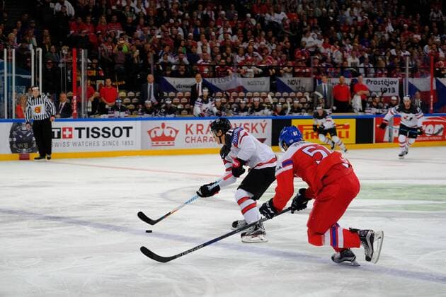 May 5, 2017 - Paris, France - The forward of the Canadian team KONECNY TRAVIS during the match against Czech Republic for the IIHF 2017 World Ice hockey Eishockey Championship, at the AccorHotels Arena in Paris France.Canada beats Czech Republic 3-1 2017 IIHF Ice Hockey World Championship WM Weltmeisterschaft - Canada Wins 3-1 - ZUMAp119 20170505_zaf_p119_026 Copyright: xPierrexSteveninx