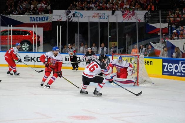 May 6, 2017 - Paris, France - The forward of the Canadian team MARNER MITCH during the match against Czech Republic for the IIHF 2017 World Ice hockey Eishockey Championship, at the AccorHotels Arena in Paris France.Canada beats Czech Republic 3-1 2017 IIHF Ice Hockey World Championship WM Weltmeisterschaft - Canada Wins 3-1 - ZUMAp119 20170506_zaf_p119_003 Copyright: xPierrexSteveninx