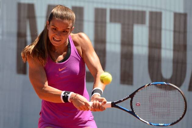 May 6, 2017 - Madrid, Spain - MARIA SAKKARI of Greece in a qualifying match at the Mutua Madrid Open tennis tournament. Tennis 2017 - Mutua Madrid Open - Day 1 - ZUMAl132 20170506_zap_l132_013 Copyright: xChristopherxLevyx