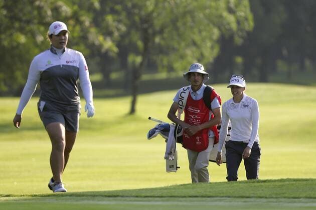Thailand s golfer Ariya Jutanugarn (L) and Swedish Pernilla Lindberg (R) compete in the third round of LPGA Golf Damen Lorena Ochoa Match Play golf tournament at Mexico Golf Club in Mexico City, Mexico, 06 May 2017. LORENA OCHOA MATCH PLAY !ACHTUNG: NUR REDAKTIONELLE NUTZUNG!  Copyright: xJosexMendezx 20170506-636296903787510457