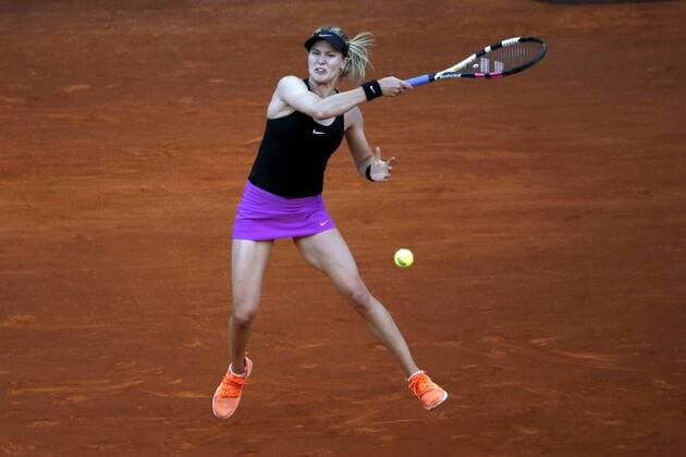 Canadian Eugenie Bouchard returns the ball to French Alizé Cornet, during the first day match of the Mutua Madrid Open tennis tournament, in Madrid, Spain, 06 May 2017. Mutua Madrid Open tennis tournament !ACHTUNG: NUR REDAKTIONELLE NUTZUNG!  Copyright: xKIKOxHUESCAx GRA480 20170506-636297018218079862
