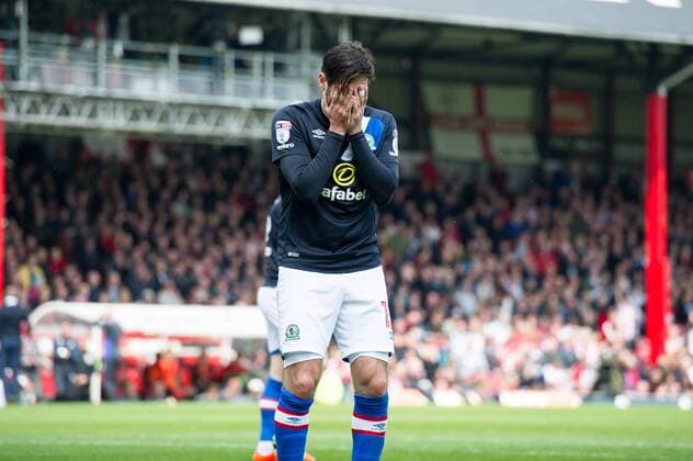 Danny Graham of Blackburn Rovers looks dejected during the EFL Sky Bet Championship match between Brentford and Blackburn Rovers at Griffin Park, London, England on 7 May 2017. Copyright: xSalvioxCalabresex 15310047