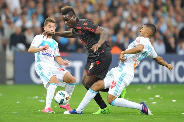 09 Mario BALOTELLI (nice) - 19 William VAINQUEUR (om) FOOTBALL : Marseille vs Nice - Ligue 1 - 07 05 2017 FEP Panoramic 