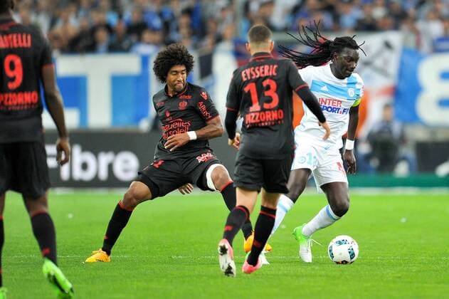 18 BAFETIMBI GOMIS (om) - 31 DANTE (nice) FOOTBALL : Marseille vs Nice - Ligue 1 - 07 05 2017 FEP Panoramic 