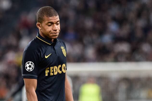 Themen der Woche - SPORT Bilder des Tages - SPORT Kylian MbappŽ of Monaco looks dejected during the UEFA Champions League Semi-Final game 2 match between Juventus and Monaco at the Juventus Stadium, Turin, Italy on 9 May 2017. Copyright: xGiuseppexMaffiax 15320066