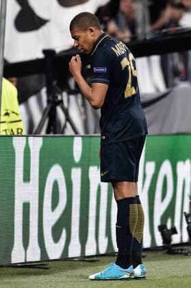 Fußball, CL, Juventus Turin - AS Monaco May 9, 2017 - Rome, Italy - Kylian Mbapp of Monaco looks dejected during the UEFA Champions League Semi-Final game 2 match between Juventus and Monaco at the Juventus Stadium, Turin, Italy on 9 May 2017. Juventus - Monaco Champions League Semi-Final  - ZUMAn230 20170509_zaa_n230_280 Copyright: xGiuseppexMaffiax