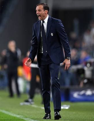 Bilder des Tages - SPORT Fußball, CL, Juventus Turin - AS Monaco (170510) -- TURIN, May 10, 2017 -- Massimiliano Allegri, head coach of Juventus reacts during the UEFA Champions League semifinal second leg match between Juventus and Monaco in Turin, Italy, on May 9, 2017. Juventus won 2-1 and advanced to the final with 4-1 on aggregate. )(wll) (SP)ITALY-TURIN-SOCCER-UCL-JUVENTUS VS MONACO AlbertoxLingria 