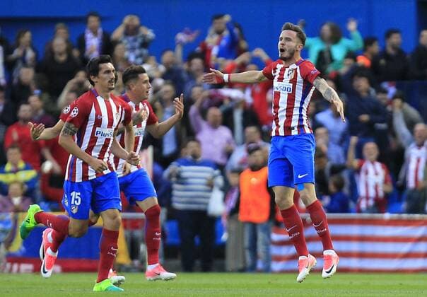 Fußball, CL, Atletico Madrid - Real Madrid Soccer match between Atletico de Madrid and Real Madrid of second round of semifinals of Champions League 2016 2017, held at the Vicente Calderon stadium, in Madrid, May 10, 2017. (Photo: J. Luis Cuesta 261 Cordon Press). Atletico players celebrate after scoring  xJosexLuisxCuestax xx