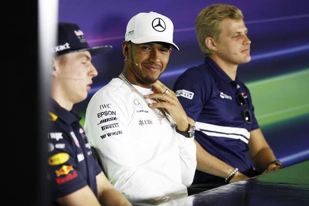 Motorsports: FIA Formula One World Championship WM Weltmeisterschaft 2017, Grand Prix of Spain, 33 Max Verstappen (NLD, Red Bull Racing), 44 Lewis Hamilton (GBR, Mercedes AMG Petronas F1 Team), 9 Marcus Ericsson (SWE, Sauber F1 Team), Barcelona Spain xHOCHxZWEIx