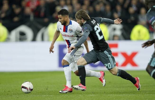(L-R) Nabil Fekir of Olympique Lyonnais, Lasse Schone of Ajaxduring the UEFA Europa League semi final match between Olympique Lyonnais and Ajax Amsterdam at Stade de Lyon, on May 11, 2017 in Lyon, The Netherlands Olympique Lyon v Ajax UEFA Europa League 2016 2017 xVIxxIVx 7769298
