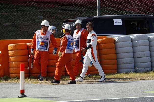 Formel 1, GP Spanien, Fernando Alonso Motorschaden Spanish Grand Prix, Barcelona 11 - 14 May 2017 12.05.2017 - Fernando Alonso (ESP) McLaren MCL32 