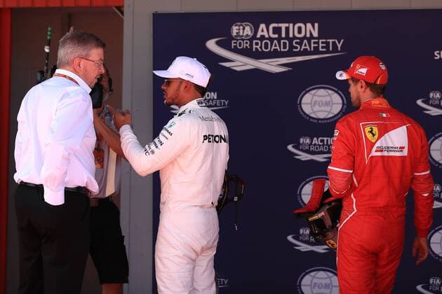 May 13th 2017, Circuit de Barcelona, Catalunya, Spain; Spanish Formula One Grand Prix, qualifying sessions; Lewis Hamilton - Mercedes AMG Petronas F1 team driver talks with Ross Brawn xLeannexBoonx  ActionPlus11878851