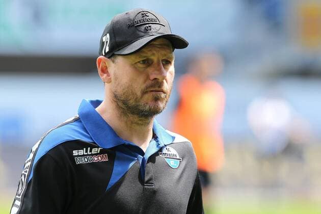 Fußball 3. Liga 37. Spieltag SC Paderborn 07 - SC Preußen Münster am 13.05.2017 in der Benteler-Arena in Paderborn Trainer Steffen Baumgart (Paderborn) MH