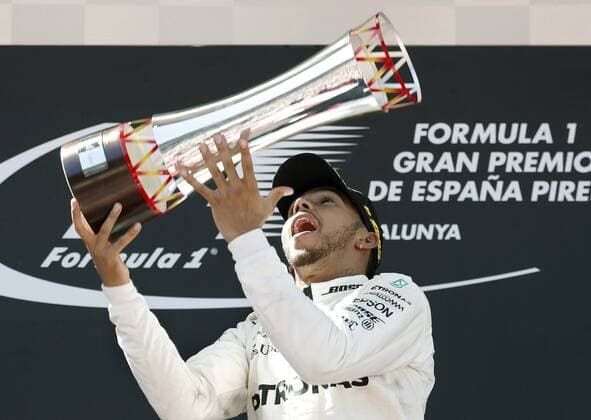 British Formula One driver Lewis Hamilton, of Mercedes, celebrates after winning the 2017 Grand Prix of Spain at Barcelona-Catalonia racetrack in Montmelo, Catalonia, northeastern Spain, 14 May 2017. GRAND PRIX OF SPAIN !ACHTUNG: NUR REDAKTIONELLE NUTZUNG!  Copyright: xAndreuxDalmaux GRA205 20170514-636303763039779728