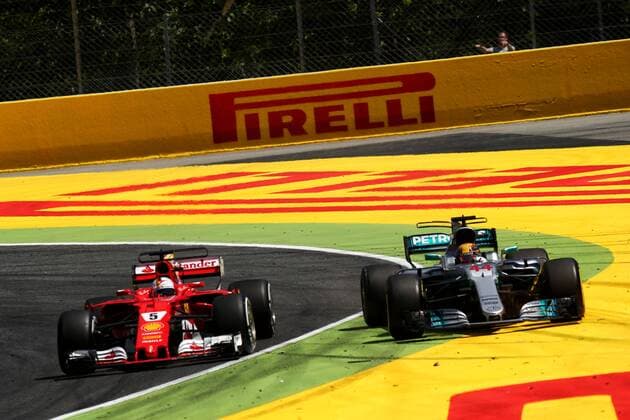 Spanish Grand Prix, Barcelona 11 - 14 May 2017 Sebastian Vettel (GER) Ferrari SF70H and Lewis Hamilton (GBR) Mercedes AMG F1 W08 battle for the lead of the race. 14.05.2017. 
