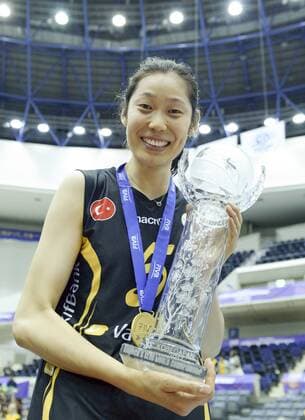 (170514) -- KOBE, May 14, 2017 -- Zhu Ting of Vakifbank Istanbul celebrates with the trophy after winning Women s Club World Championship WM Weltmeisterschaft 2017 final match between Vakifbank Istanbul and Rexona-Sesc in Kobe, Japan, on May 14, 2017. Vakifbank Istanbul won 3-0 and claimed the title. ) (SP)JAPAN-KOBE-VOLLEYBALL-WOMEN S CLUB WORLD CHAMPIONSHIP-FINAL-VAKIFBANK VS REXONA-SESC MaxPing 