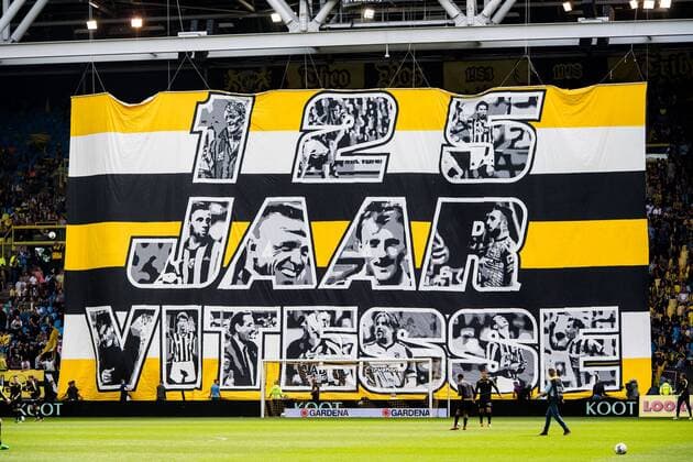 Bilder des Tages - SPORT banner 125 jaar Vitesseduring the Dutch Eredivisie match between Vitesse Arnhem and Roda JC Kerkrade at Gelredome on May 14, 2017 in Arnhem, The Netherlands Vitesse v Roda JC Dutch Eredivisie 2016 2017 xVIxRonaldxBonestrooxfotografiexIVx 7792640