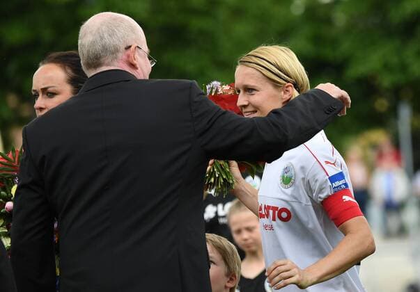 14.05.2017, xhbx, Fussball 1.Bundesliga Frauen, 1.FFC Frankfurt - TSG 1899 Hoffenheim, emspor v.l. Manager Siegfried Siggi Dietrich (1.FFC Frankfurt), Saskia Bartusiak (1.FFC Frankfurt) Frankfurt am Main
