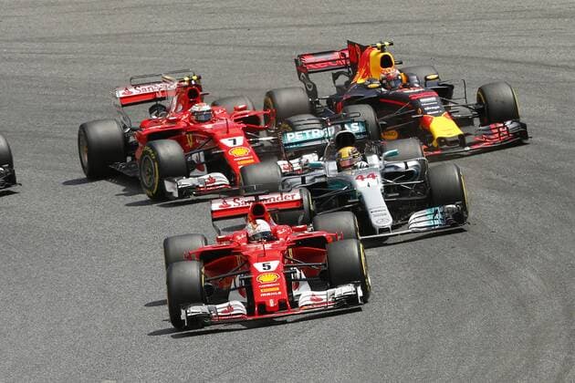 Motorsports: FIA Formula One World Championship WM Weltmeisterschaft 2017, Grand Prix of Spain, 5 Sebastian Vettel (GER, Scuderia Ferrari), 44 Lewis Hamilton (GBR, Mercedes AMG Petronas F1 Team), 7 Kimi Raikkonen (FIN, Scuderia Ferrari), 33 Max Verstappen (NLD, Red Bull Racing), start, mass, Masse, Menge, viele, many Barcelona Spain xHOCHxZWEIx