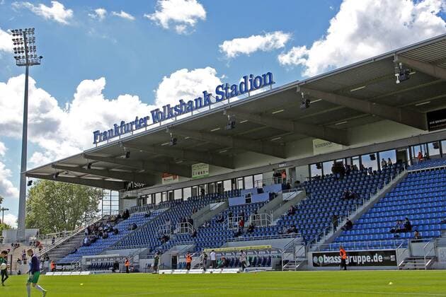 Fußball, Stadiongeschichte FSV Frankfurt Volksbank Stadion Blick auf die Haupttribuene Frankfurt Copyright: xRoskaritzx Eibner-Pressefotox EP_kel_rrz