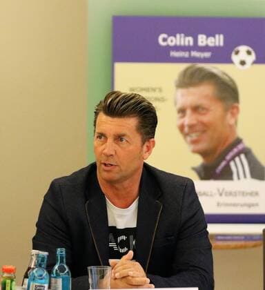 15.05.2017 Deutschland, Frankfurt am Main, Hotel Lindner Buchvorstellung - Der (Frauen)-Fussball-Versteher Ex-FFC Frankfurt-Trainer Colin Bell Bild zeigt: Colin Bell Trainer der irischen Frauennationalmannschaft