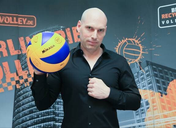 GER, 1.VBL, BR VOLLEYS , Trainervorstellung 16.05.2017, Park Inn Hotel, Berlin, GER, 1.VBL, BR VOLLEYS , Trainervorstellung, im Bild Trainer Luke Reynolds (BR Volleys) nordphotox xEngler
