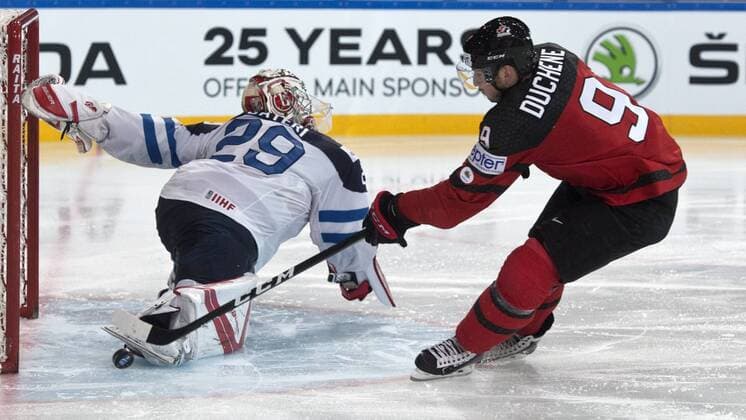 Matt Duchene of Canada shoots a goal to goalkeeper of Finland Harri Sateri (left) during the Ice hockey Eishockey World Championships group B match between Canada and Finland in Paris, France, Tuesday, May 16, 2017. (CTKxPhoto MichalxKamaryt) CTKPhotoP201705161037501  kmt 5