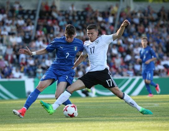 Großaspach, Fußball U18 Länderspiel Deutschland vs. Italien:v.l. Federico Valietti (GER), Romario Roesch (GER)