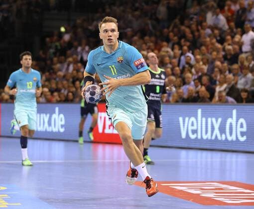 Foto : am Ball Lasse Andersson Barca Handball Herren am 05.10.2016 Champions - League SG Flensburg - CF Barcelona