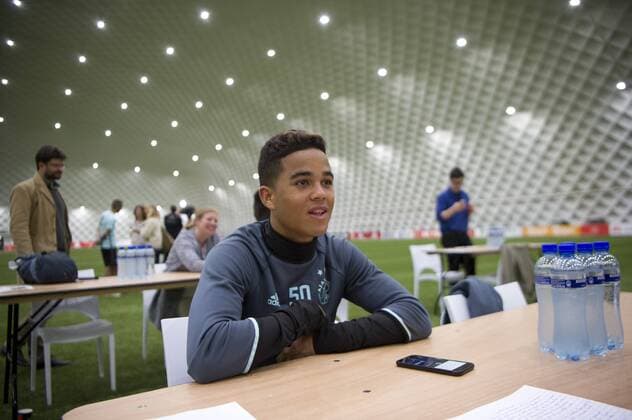 18-05-2017 VOETBAL: TRAINING AJAX: AMSTERDAM Justin Kluivert (Ajax) Foto:SCS Michel Utrecht Training session Ajax UEFA Europa League 2016 2017 xVIxVIxImagesx xSoenarxChamidxsportfotografiexIVx 7816930