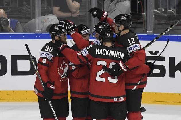 IIHF Eishockey-WM 2017 Canada - Germany on 17.05.2017 at Lanxess Arena in Cologne Torjubel der Kanadier nach dem 1:0 wd