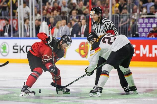 vl. Sean Couturier (CAN), Leon Draisaitl (GER), Kanada - Deutschland Koeln Copyright: xHorn xEibner-Pressefotox EP_BHN
