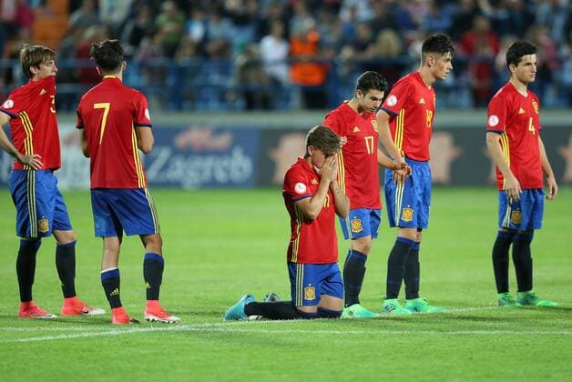 U-17 Finals ENG-SPA - Varazdin, Croatia 19.05.2017., Varazdin, Croatia - UEFA U-17 European Championship EM Europameisterschaft finals, England vs Spain.The celebration of the player and winner Spain after the European Championship won after the execution of the penalty shoot-out. Nacho Diaz, Jose Alonso, Carlos Beitia, Hugo Guillamon.  SanjinxStrukic PIXSELL