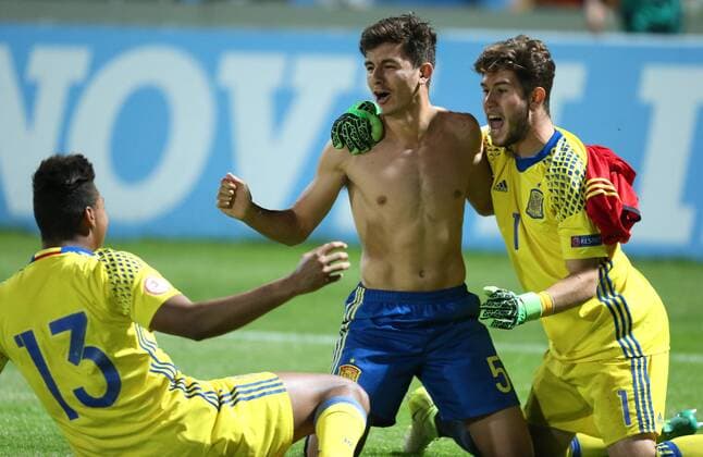 U-17 Finals ENG-SPA - Varazdin, Croatia 19.05.2017., Varazdin, Croatia - UEFA U-17 European Championship EM Europameisterschaft finals, England vs Spain.The celebration of the player and winner Spain after the European Championship won after the execution of the penalty shoot-out. Mohamet Ramos, Victor Chust, Alvaro Fernandez.  SanjinxStrukic PIXSELL