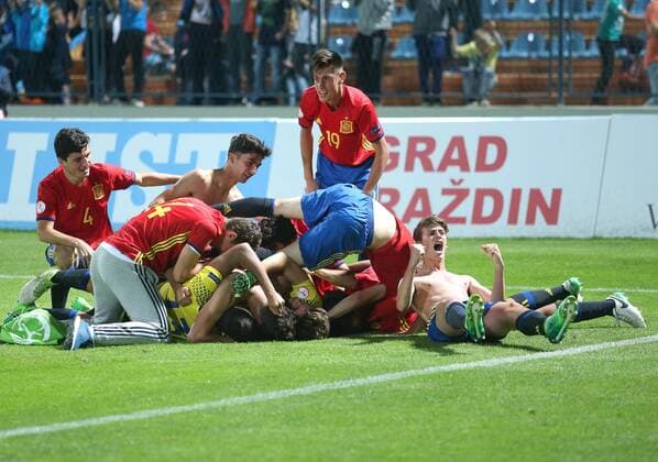 U-17 Finals ENG-SPA - Varazdin, Croatia 19.05.2017., Varazdin, Croatia - UEFA U-17 European Championship EM Europameisterschaft finals, England vs Spain.The celebration of the player and winner Spain after the European Championship won after the execution of the penalty shoot-out. Hugo Guillamon, Carlos Beitia.  SanjinxStrukic PIXSELL
