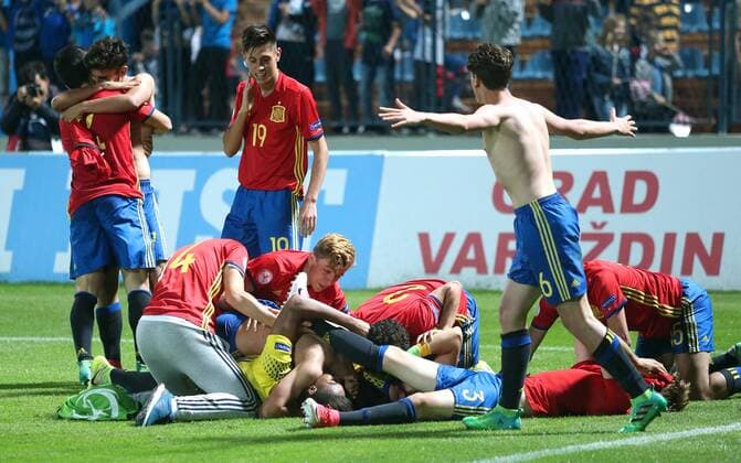 U-17 Finals ENG-SPA - Varazdin, Croatia 19.05.2017., Varazdin, Croatia - UEFA U-17 European Championship EM Europameisterschaft finals, England vs Spain.The celebration of the player and winner Spain after the European Championship won after the execution of the penalty shoot-out. Carlos Beitia, Antonio Blanco.  SanjinxStrukic PIXSELL