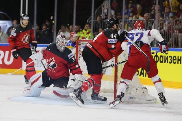 Yevgeni Kuznetsov (RUS) erzielt das Tor zum 0:1, Calvin Pickard (CAN), Marc-Edouard Vlasic (CAN), Kanada - Russland Koeln Copyright: xHorn xEibner-Pressefotox EP_bhorn
