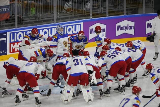 IIHF WM 2017, Kanada - Russland, 20.05.2017 Ilya Sorokin (Russland, 31); Andrei Vasilevsky (Russland, 88); Yeveni Kuznetsov (Russland, 92); Sergei Plotnikov (Russland, 16); IIHF WM 2017, Kanada - Russland am 20.05.2017 in der Lanxess-Arena in Koeln (Deutschland). xadx