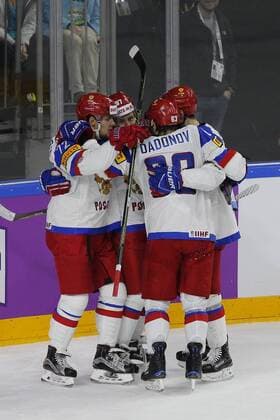 IIHF WM 2017, Kanada - Russland, 20.05.2017 Nikita Gusev (Russland, 97); Yvgeniy Dadonov (Russland, 63); Artemi Panarin (Russland, 72); IIHF WM 2017, Kanada - Russland am 20.05.2017 in der Lanxess-Arena in Koeln (Deutschland). xadx