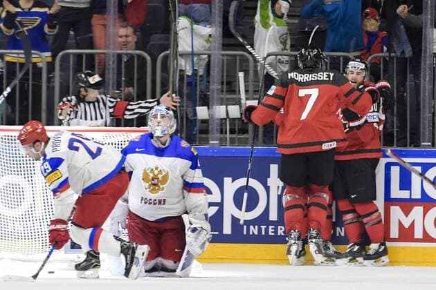 170520 Rysslands Ivan Provorov och malvakt Andrei Vasilevski deppar efter Kanadas Ryan OÕReilly gjort 3-2 i semifinalen mellan Kanada och Ryssland under ishockey-VM den 20 maj 2017 i Köln.  Copyright: JOELxMARKLUND BB170520JM035
