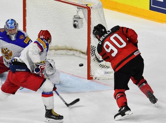 Bilder des Tages - SPORT 20.05.2017, xblx, Eishockey WM 2017, Halbfinale, Kanada - Russland, emspor, v.l. Andrei Vasilevski, Andrei Wassilewski, Andrei Vasilevsky (Team Russland), Sergei Plotnikov, Sergei Plotnikow (Team Russland), Ryan O Reilly (Team Canada, Kanada), Goal scored, Tor zum 3:2 Koeln